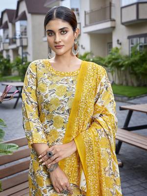 Yellow cotton blend fabric beautiful printed readymade kurta set 3
