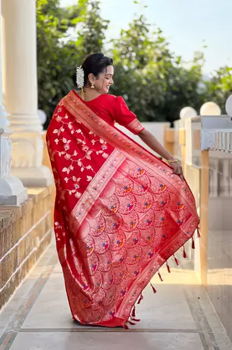 Red Banarasi Art Silk Saree With Zari Weaving Design
