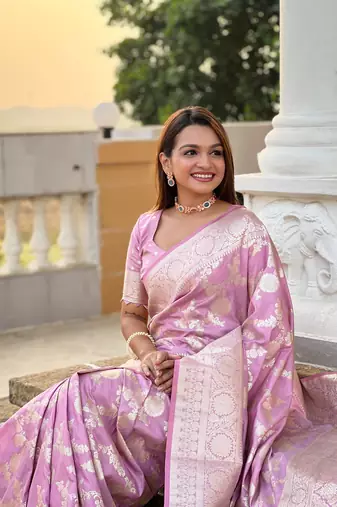 Onion Pink Banarasi Art Silk Saree With Zari Weaving