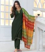 Women Viscos Weaving Straight Kurta With Pant And Dupatta Suit Set 