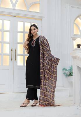 Women Viscos Weaving Straight Kurta With Pant And Dupatta Suit Set  3