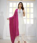 Women Viscos Weaving Straight Kurta With Pant And Dupatta Suit Set 