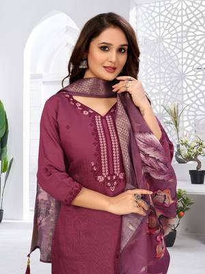 Wine color viscose vertican fabric embroidery work kurta set with digital printed jaquard dupatta 5