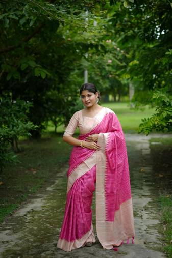 Pink women soft tussar silk with printed kantha weaving saree with unstitched blouse