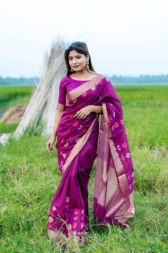 Magenta linen with jamdani weaving saree with unstitched blouse