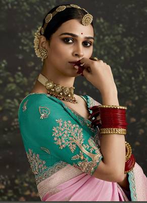 Baby Pink Dola Silk Weaving With Sequnice Work Border & Heavy Designer Contras Blouse 2