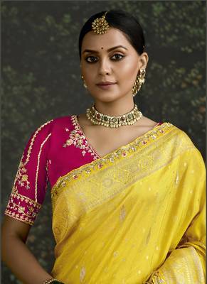 Yellow Dola Silk Weaving With Sequnice Work Border & Heavy Designer Contras Blouse 2