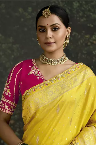 Yellow Dola Silk Weaving With Sequnice Work Border & Heavy Designer Contras Blouse