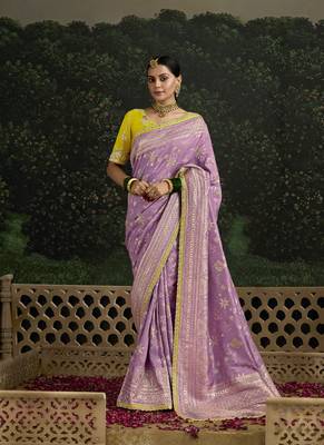 Onion Pink Dola Silk Weaving With Sequnice Work Border & Heavy Designer Contras Blouse 1