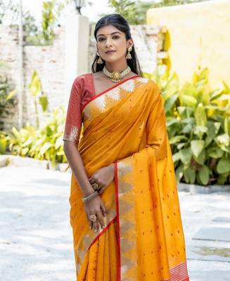Sunlit glow yellow cotton-silk saree 3