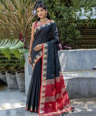 Midnight charm woven saree 1
