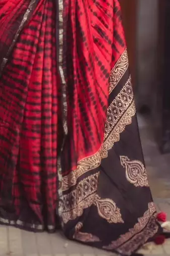 Crimson elegance tie-dye saree