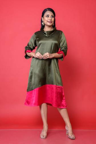 Cowl neck color blocking satin finish stlylish dress