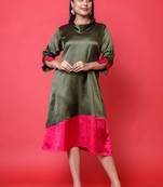 Cowl neck color blocking satin finish stlylish dress