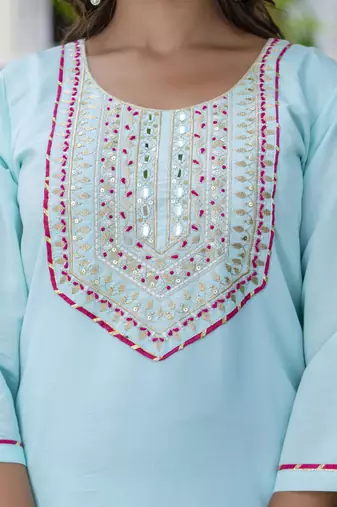 Women's silk blend embroidered kurta pant set with organza print dupatta