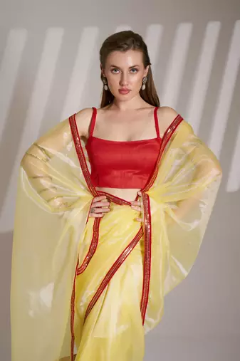 Yellow glamorous twill net solid partywear saree
