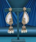 White color mother of pearl kundan earrings