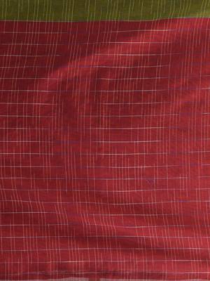 Green cotton handspun soft saree with contrast red pallu 4