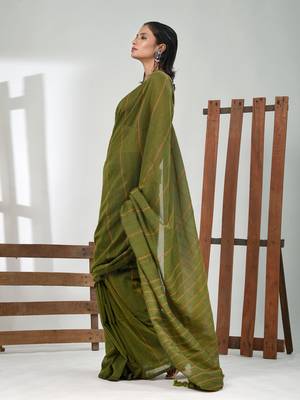 Green cotton soft saree with stripe pattern 2