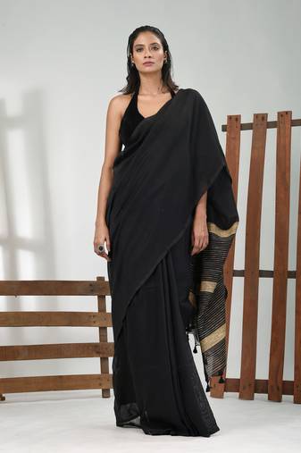 Black cotton soft saree with solid pattern