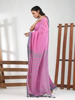 Pink cotton soft saree with solid pattern 2