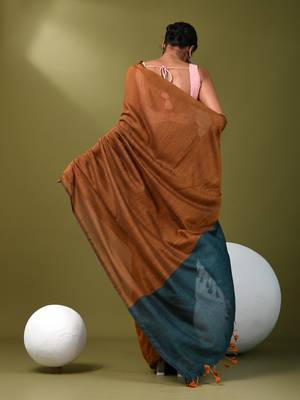 Sepia brown cotton soft saree with solid pattern 3