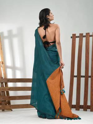 Teal cotton soft saree with solid pattern 3