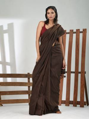 Chocolate brown cotton soft saree with solid pattern 1