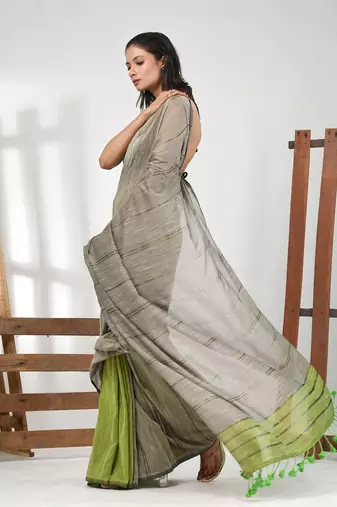Ecru cotton soft saree with stripe pattern