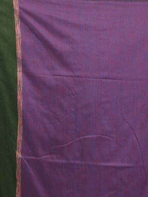 Green cotton soft saree with stripe pattern 4
