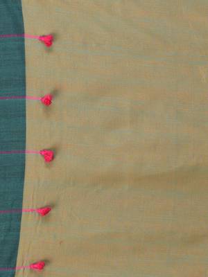 Laurel green cotton soft saree with solid pattern 4