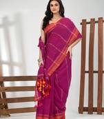Magenta cotton soft saree with solid pattern