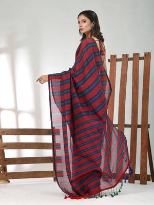 Red cotton soft saree with stripe pattern 3