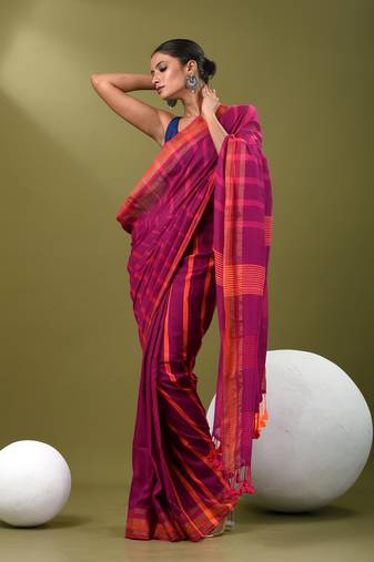Magenta cotton soft saree with stripe pattern