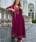 Women's vichitra silk embroidered kurta pant set with swarosky diamond dupatta