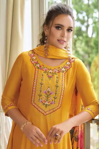 Women's vichitra silk embroidered kurta pant set with swarosky diamond dupatta