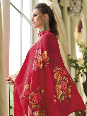 Women's vichitra silk embroidered kurta pant set with swarosky diamond dupatta 4