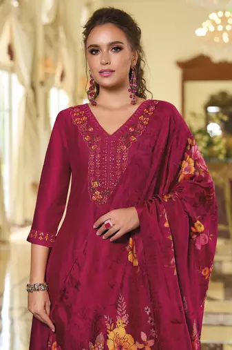 Women's vichitra silk embroidered kurta pant set with swarosky diamond dupatta
