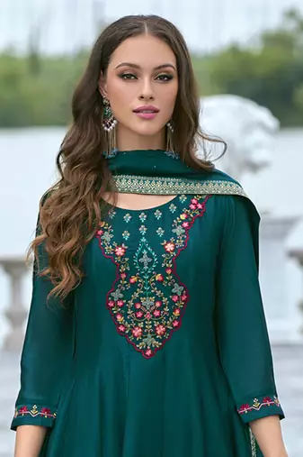 Women's vichitra silk embroidered kurta pant set with swarosky diamond dupatta