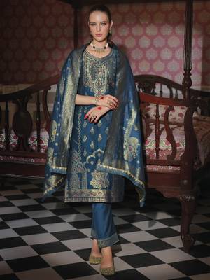 Women's vichitra silk embroidered kurta pant set with swarosky diamond dupatta 2