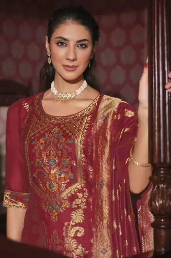 Women's vichitra silk embroidered kurta pant set with swarosky diamond dupatta