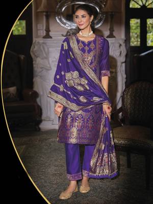 Women's vichitra silk embroidered kurta pant set with swarosky diamond dupatta 3