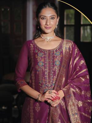Women's vichitra silk embroidered kurta pant set with swarosky diamond dupatta 1