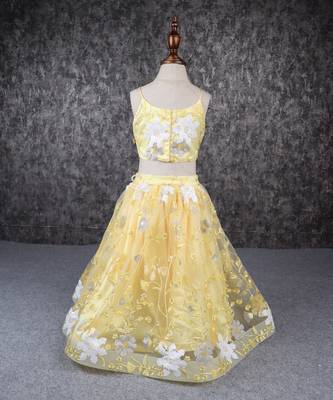 Yellow white beautiful lehenga set 1