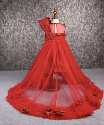 Red snowy frill 4