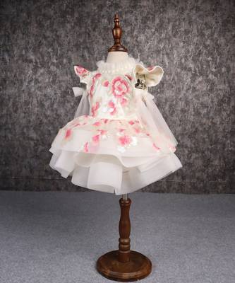 Exquisite sequined off white dress with back knot 3