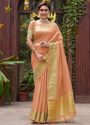 Bansari peach couple set saree with kurta 3