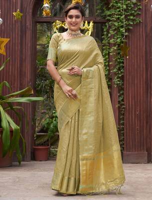 Bansari golden couple set saree with kurta 3