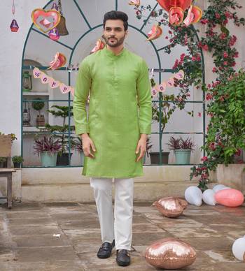 Sumitra green silk couple wear saree with kurta 5