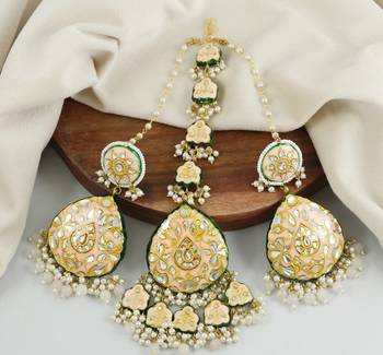 Meenakari White Quartz And Pearl Earrings with Mang Tikka Jewelry Set 1